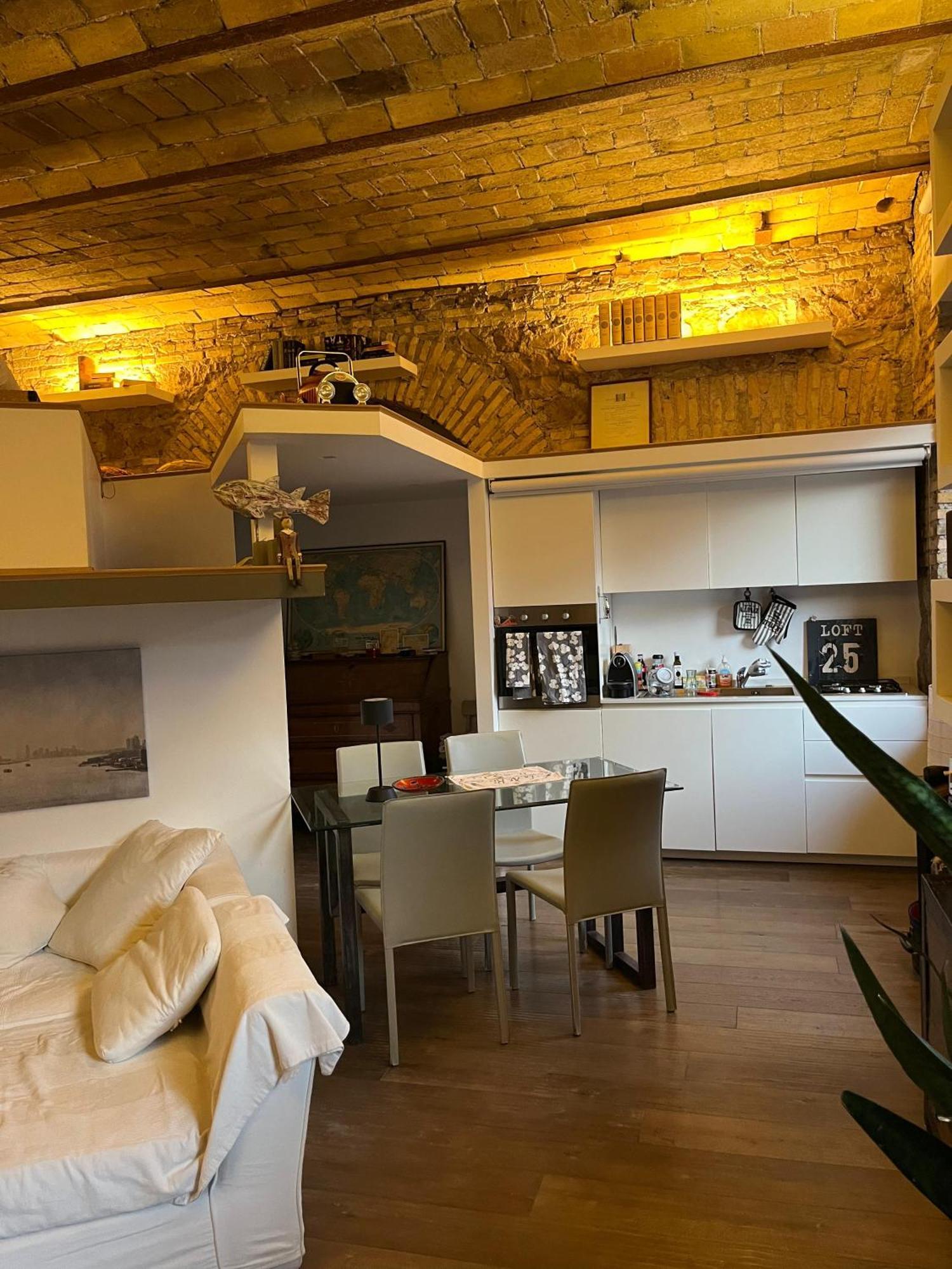 Luxury Loft Il Grottino Bed & Breakfast - Rome, Rome